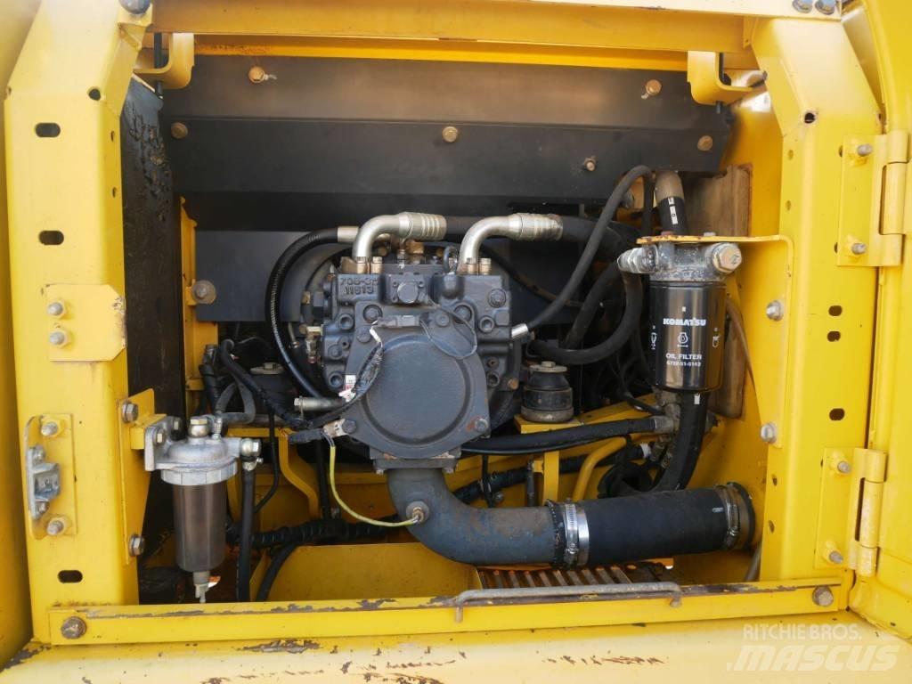 Komatsu PC180NLC-7K Paletli ekskavatörler