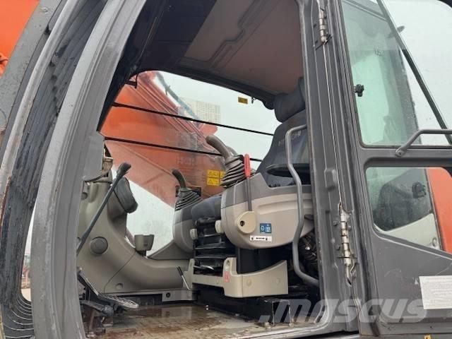 Hitachi ZX 350 LC N Paletli ekskavatörler