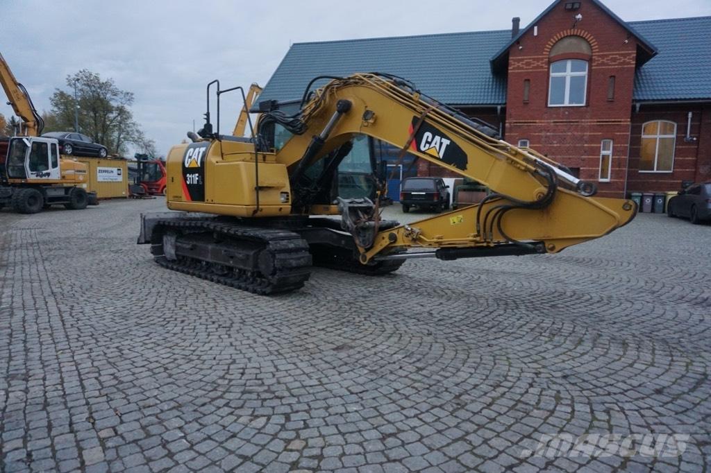 CAT 311 F LRR Paletli ekskavatörler