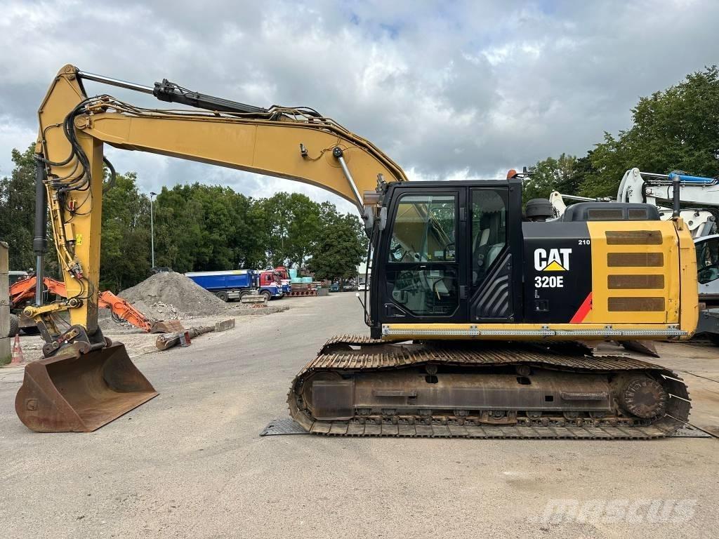 CAT 320 EL Paletli ekskavatörler