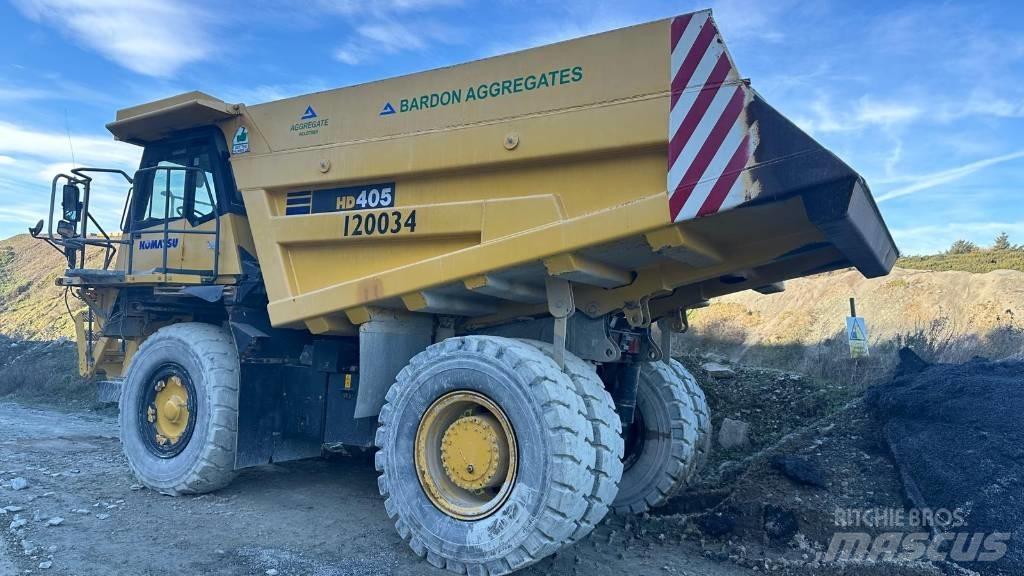 Komatsu HD 405-7 Yol disi kaya kamyonu