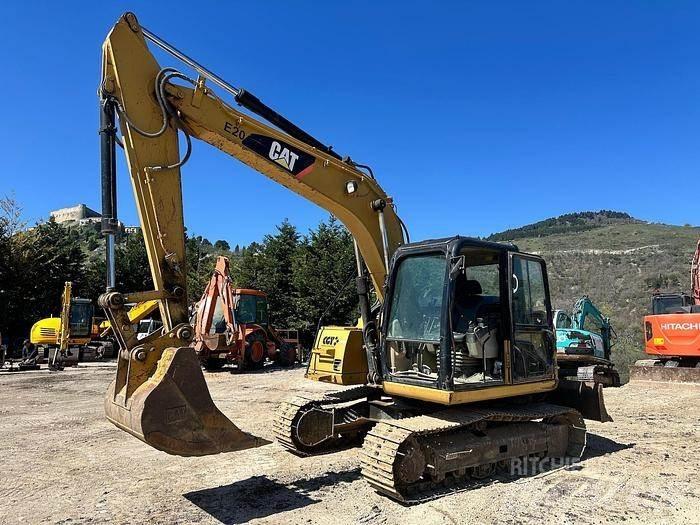 CAT 311C Özel ekskavatörler