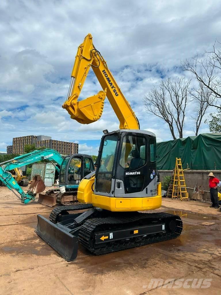 Komatsu PC 78 US-6N0 Paletli ekskavatörler