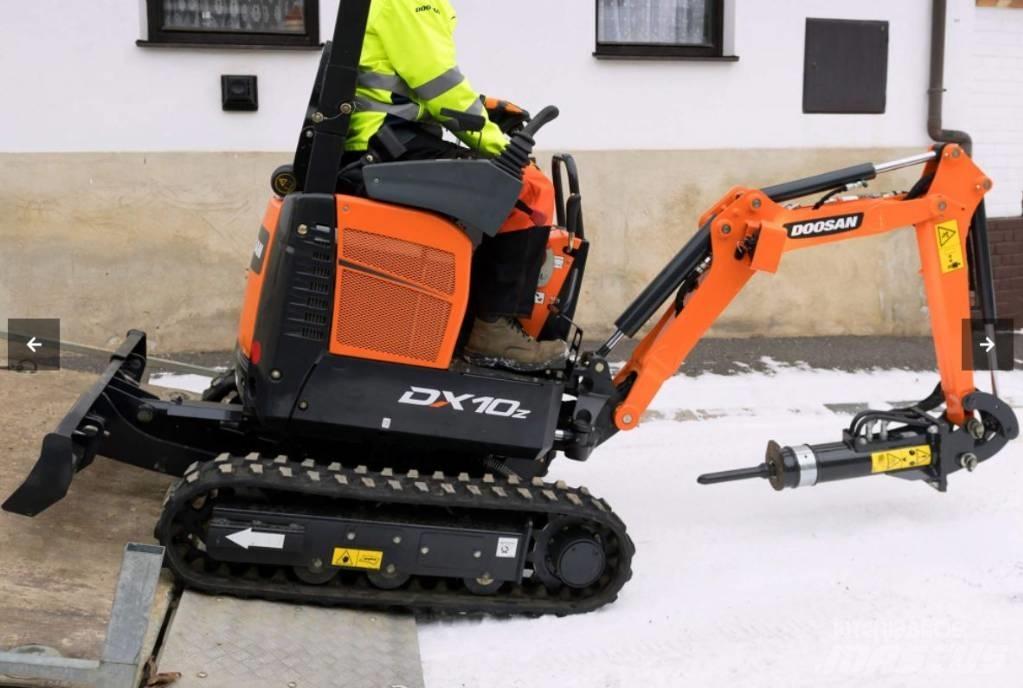Develon DX10Z Mini ekskavatörler, 7 tona dek