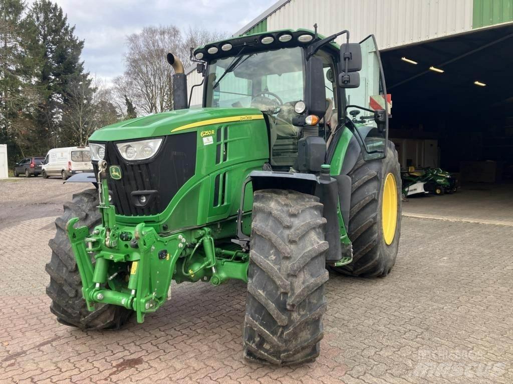 John Deere 6250R Traktörler