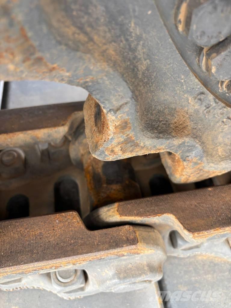 Hyundai R 245 LR Uzun bomlu ekskavatörler