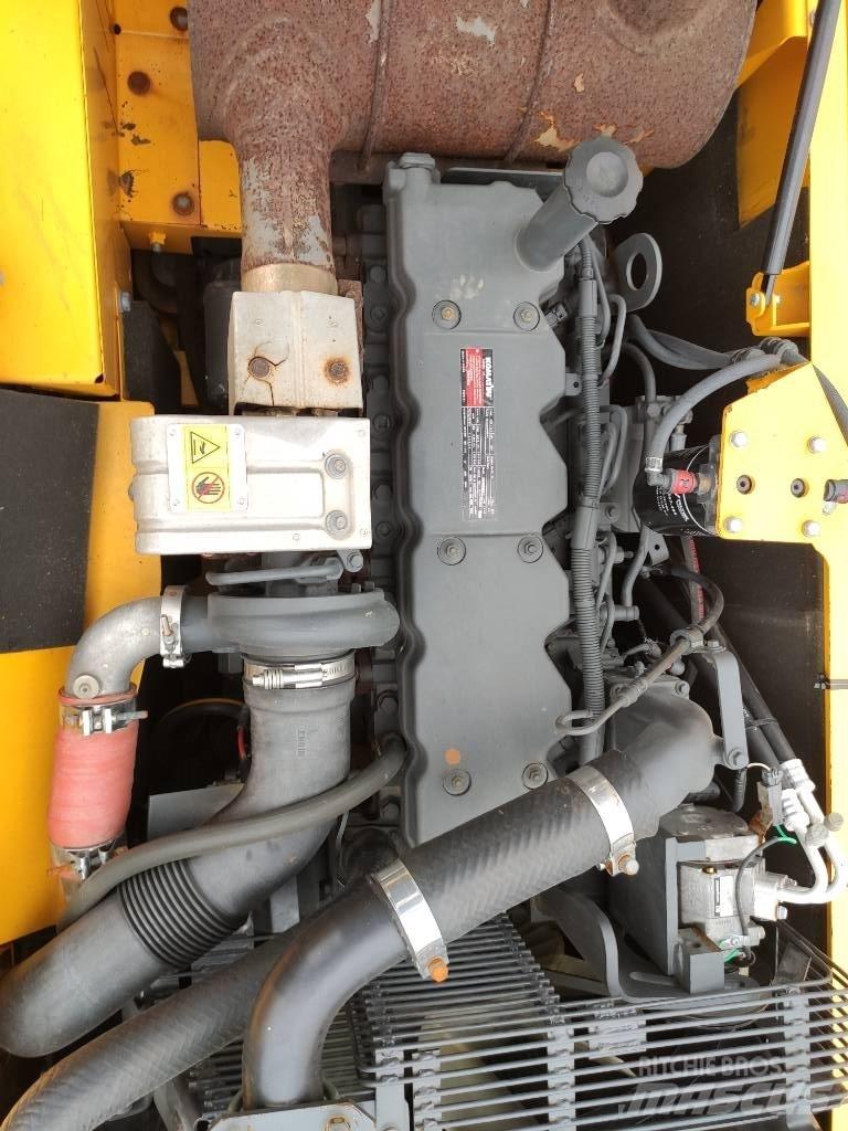 Komatsu PC 200 LC-8L Paletli ekskavatörler