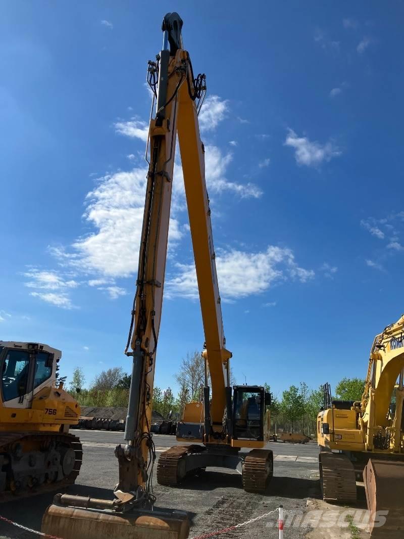 Liebherr R936 Paletli ekskavatörler