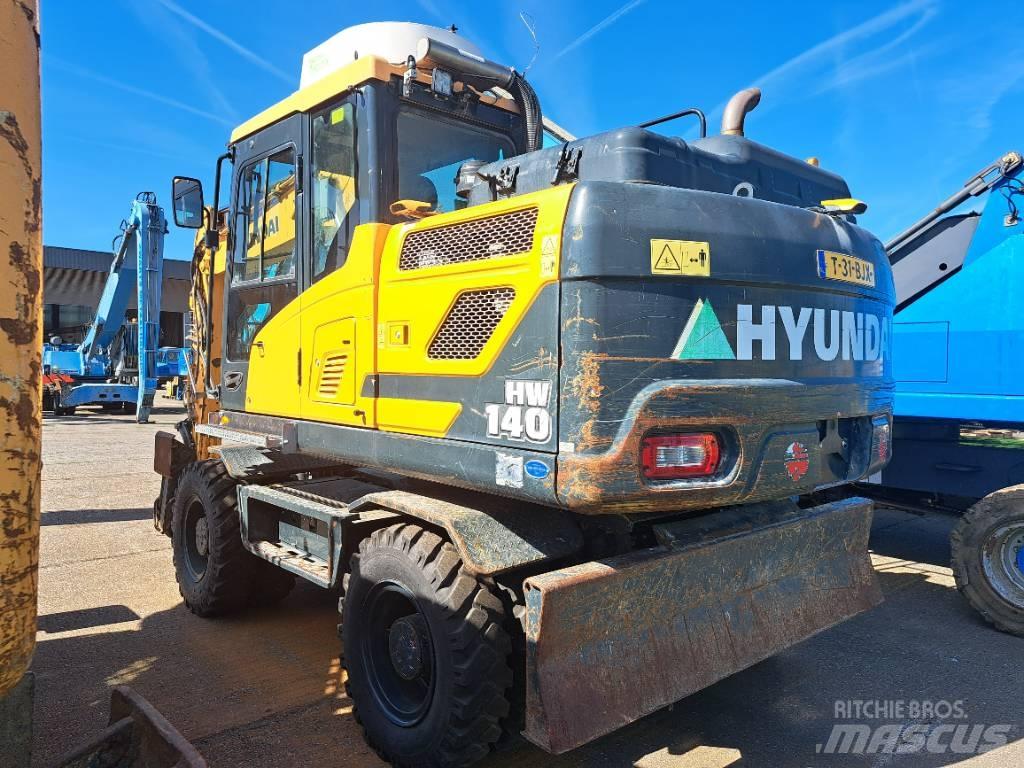 Hyundai HW140 Lastik tekerli ekskavatörler