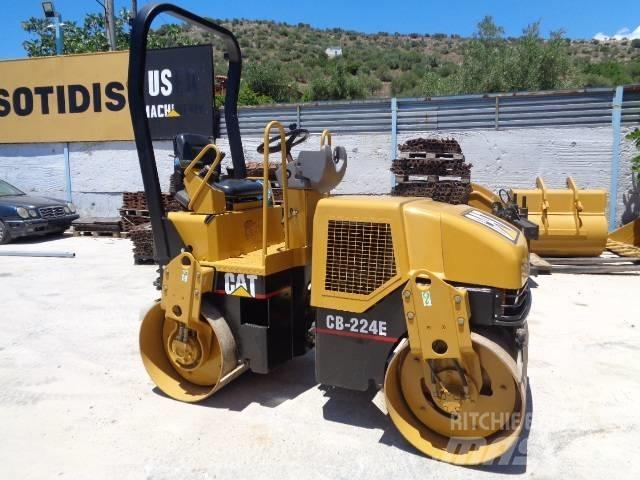 CAT CB224D Çift tamburlu silindirler