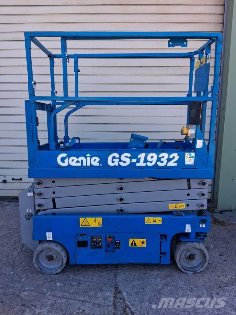 Genie GS 1932 Makasli platformlar