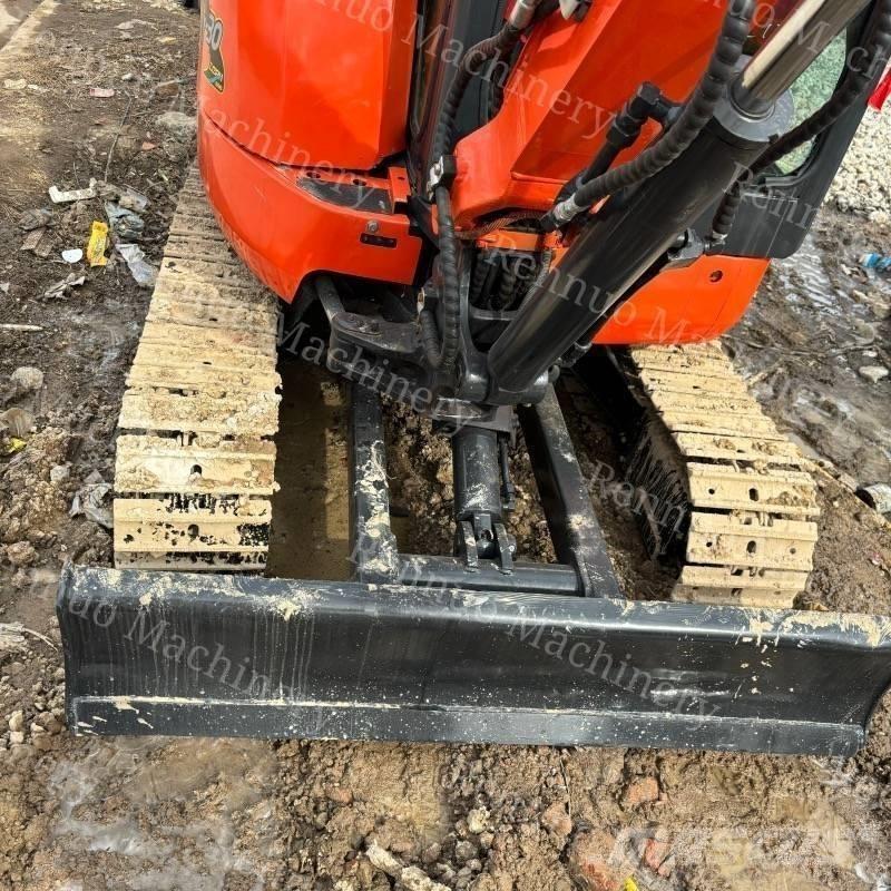 Kubota U 30 Mini ekskavatörler, 7 tona dek