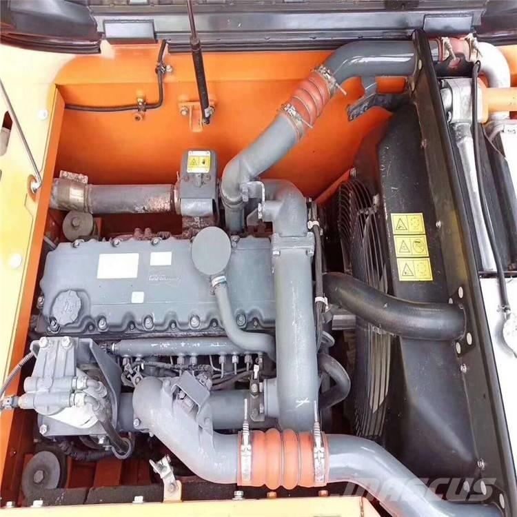 Doosan DX 225 Paletli ekskavatörler