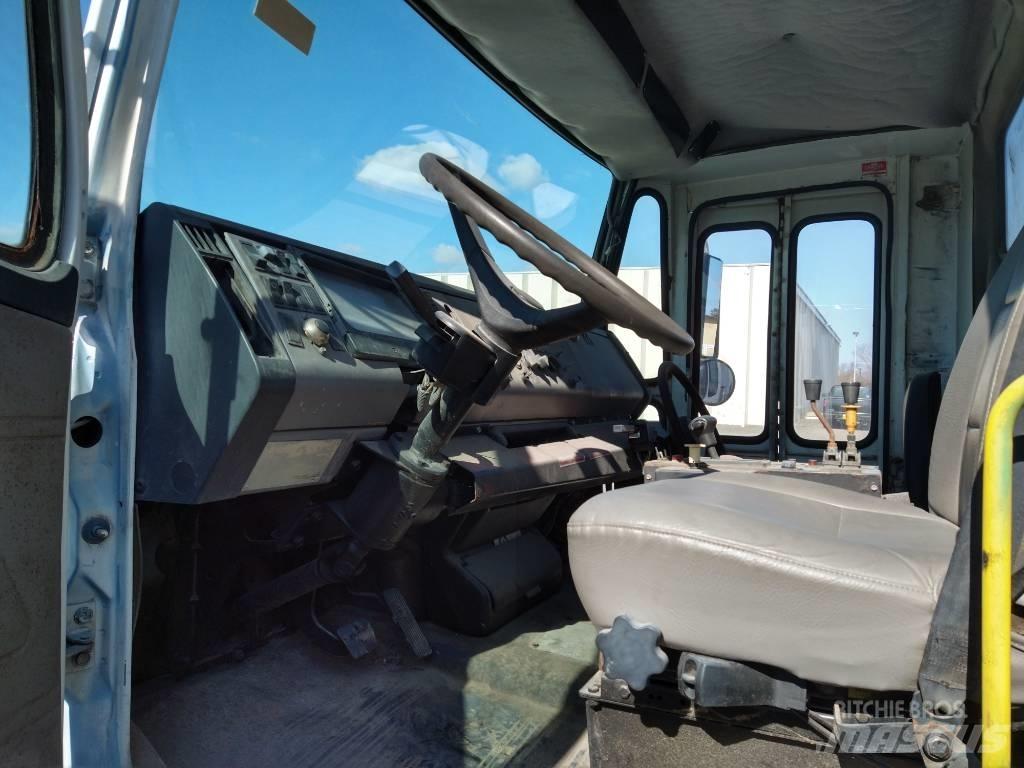 Freightliner FL80 Atik kamyonlari