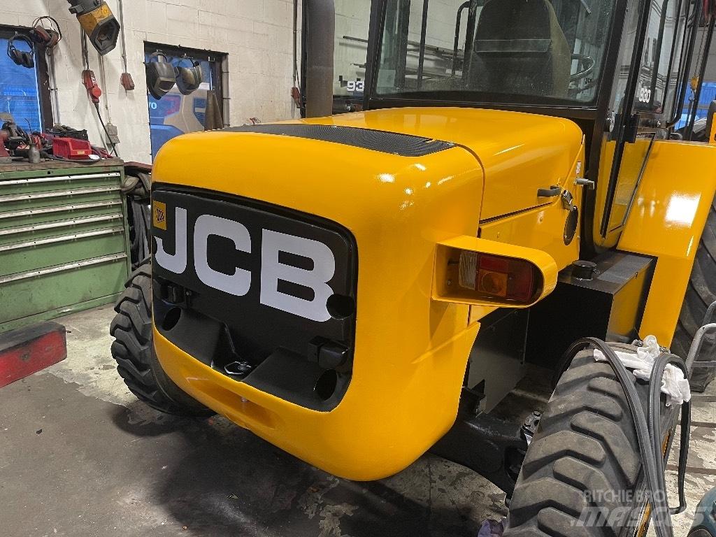 JCB 930 Arazi tipi forklift