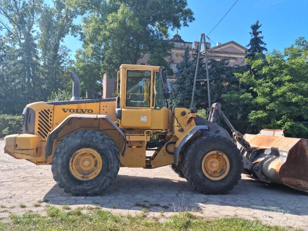 Volvo L 120 E Tekerlekli yükleyiciler