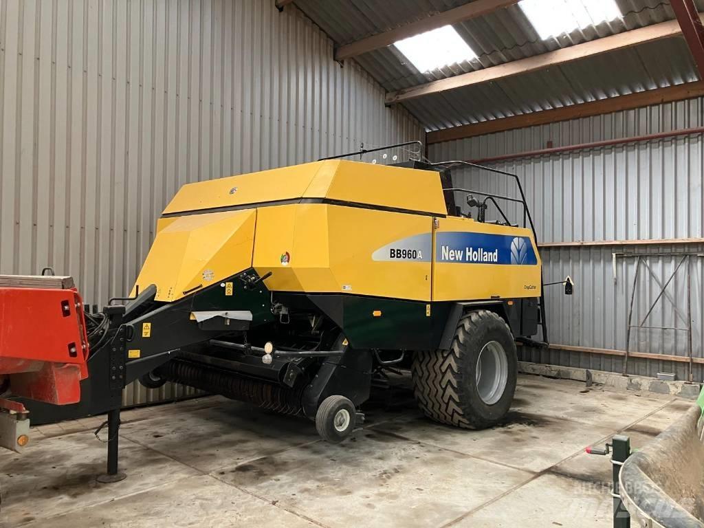 New Holland BB960A Küp balya makinalari