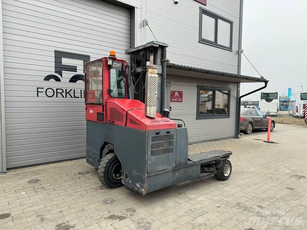 Combilift 4000 Sideloader - dört yönlü forkliftler