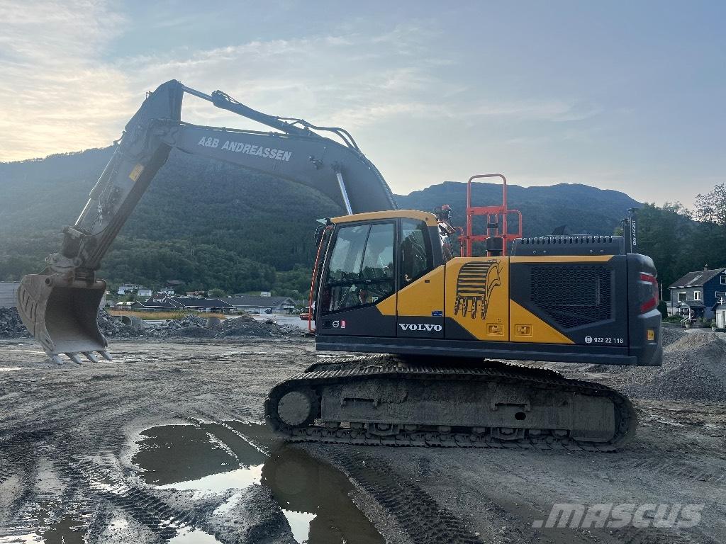Volvo EC 250 EL Paletli ekskavatörler