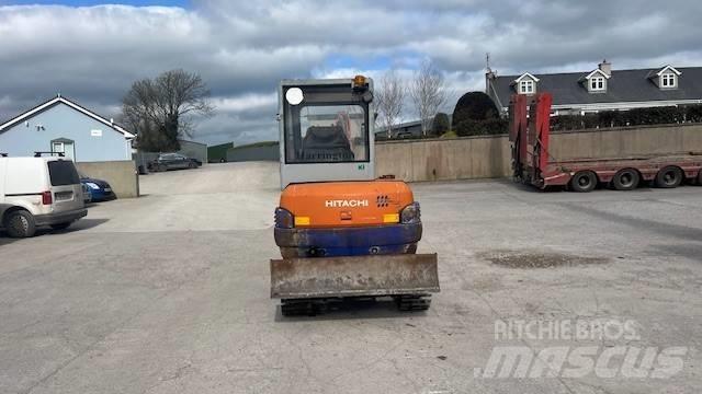 Hitachi EX 30 Mini ekskavatörler, 7 tona dek