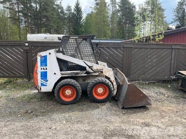 Bobcat 743 Skid steer loderler