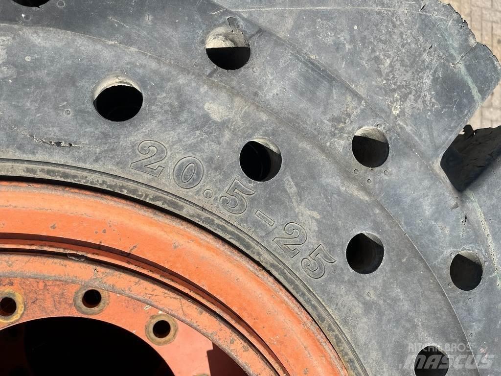 Doosan dl250 Tekerlekli yükleyiciler
