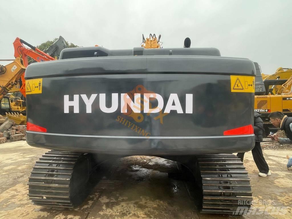 Hyundai Robex 220 Paletli ekskavatörler
