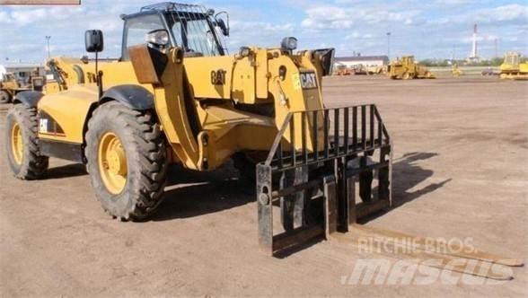 CAT TH560B Teleskopik yükleyiciler