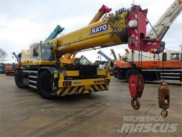 Kato KR65H Arazi Tipi Vinçler (RT)