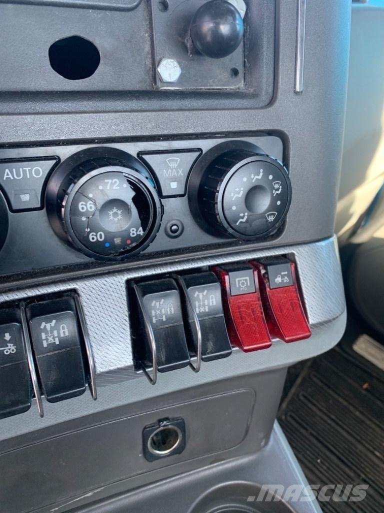 Kenworth T-880 Çekiciler