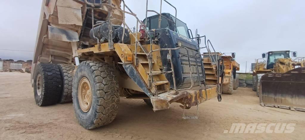 CAT 773 F Yol disi kaya kamyonu