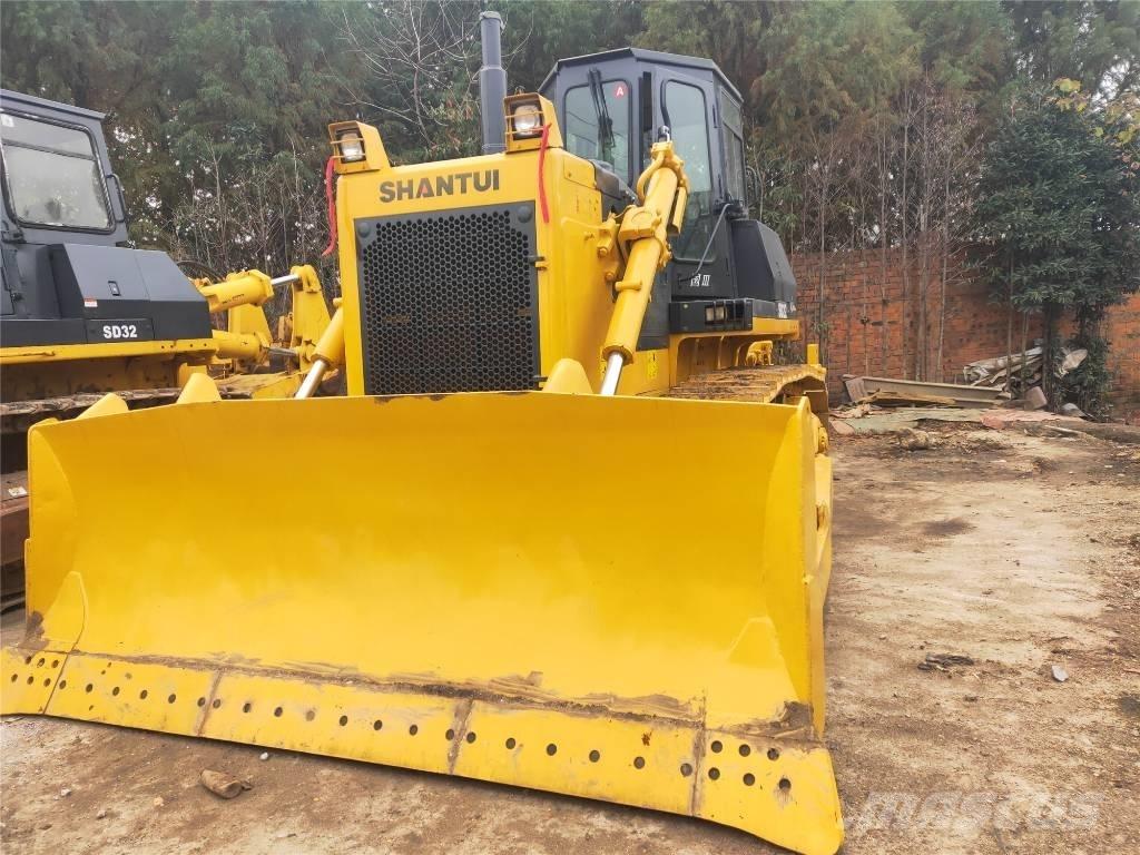 Shantui SD22 Paletli dozerler
