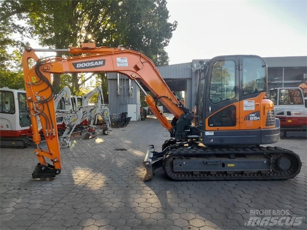 Doosan DX85R-3 Midi ekskavatörler 7 - 12 t