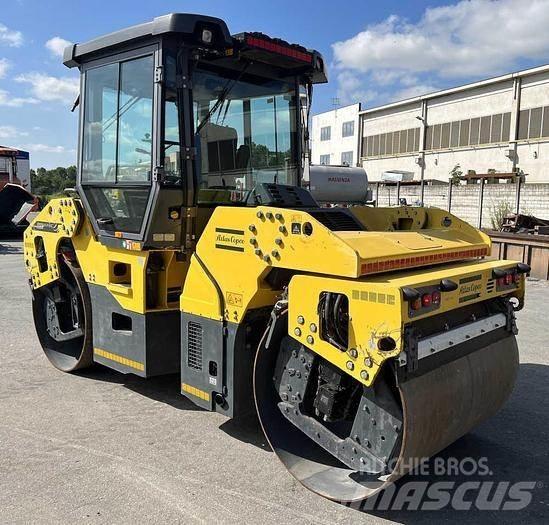 Dynapac CC 2300 Çift tamburlu silindirler