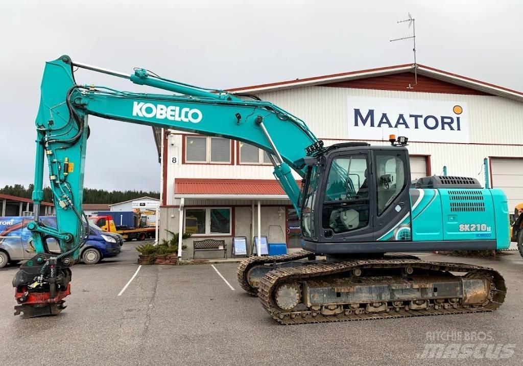Kobelco SK210LC-10 Paletli ekskavatörler