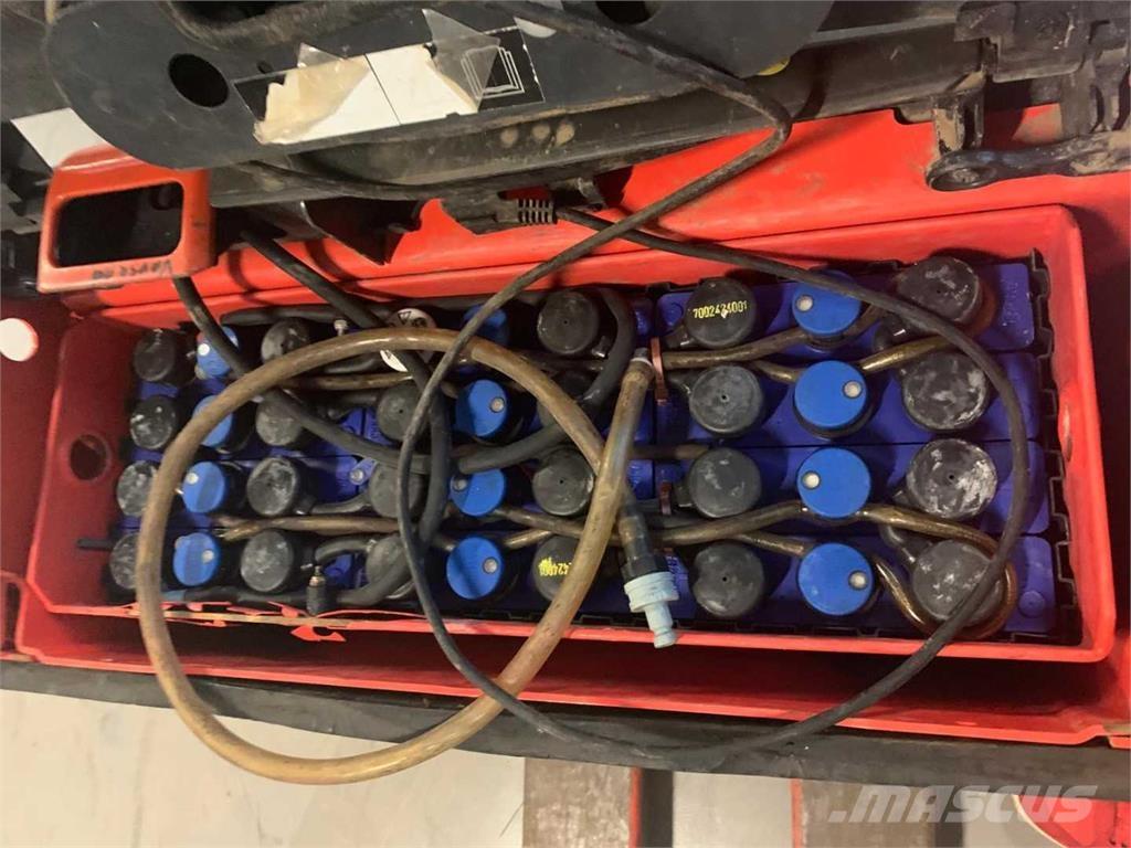 Linde T20 Yaya kumandali istif makinasi