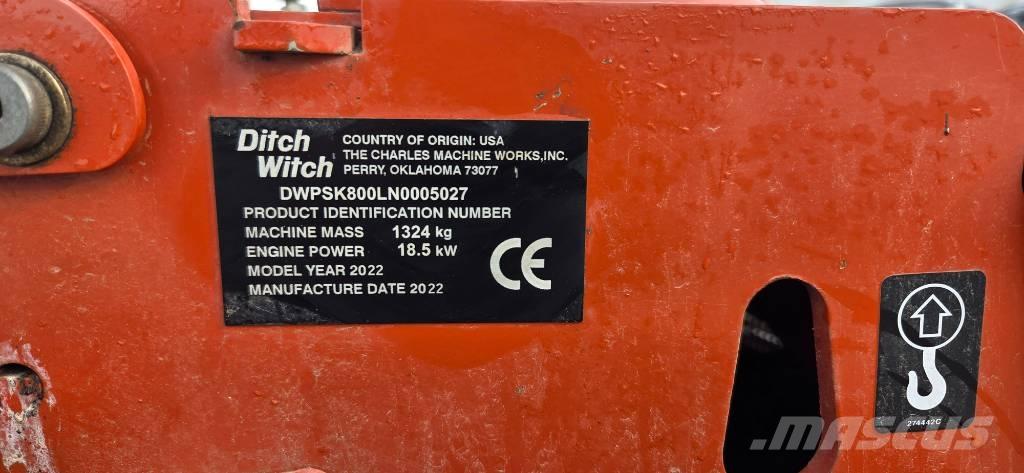 Ditch Witch SK 800 Mini yükleyiciler