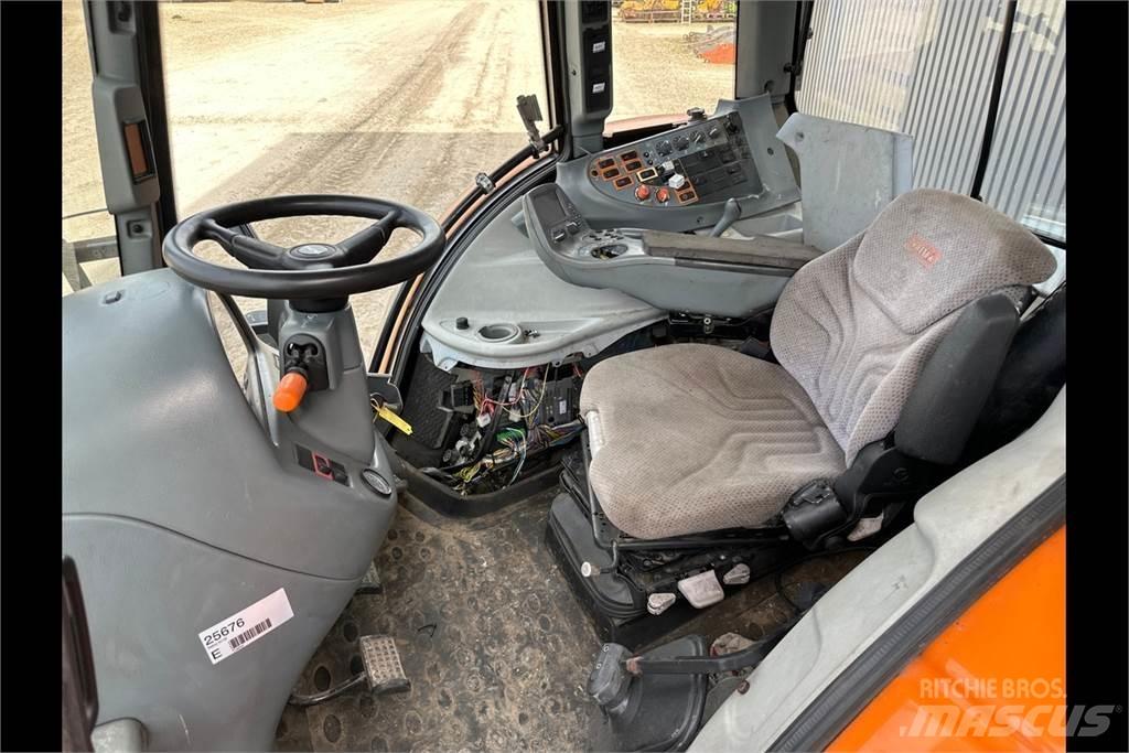 Valtra N142 Traktörler