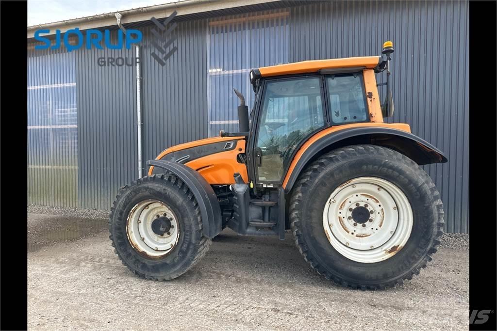 Valtra N142 Traktörler