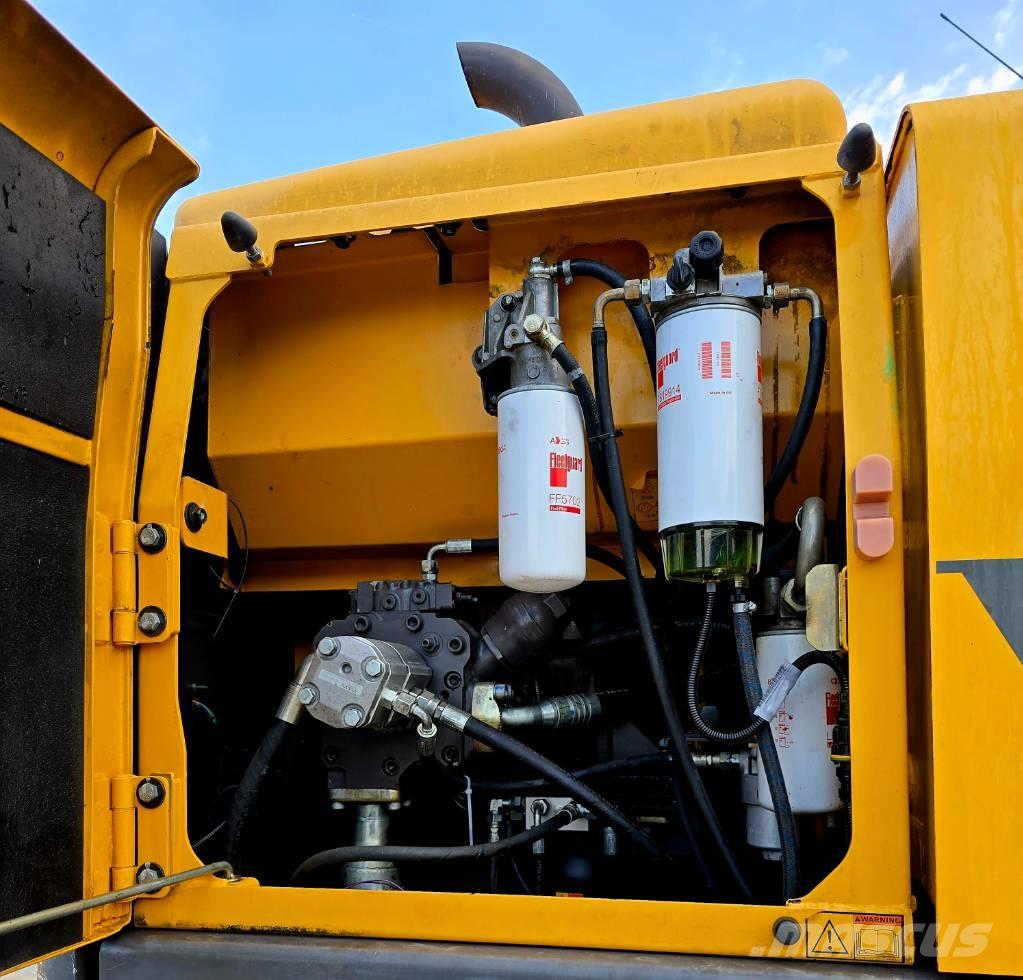 Volvo EW 140 C Lastik tekerli ekskavatörler