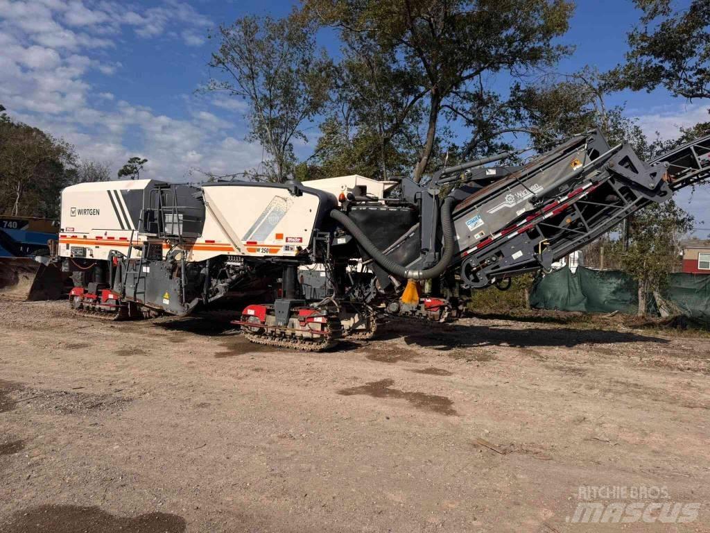Wirtgen W250 Asfalt kaziyicilar