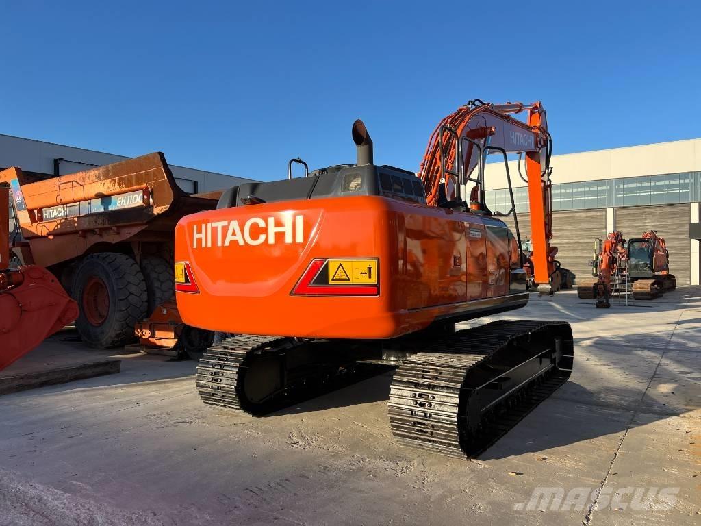 Hitachi ZX 210 LC-7 Paletli ekskavatörler