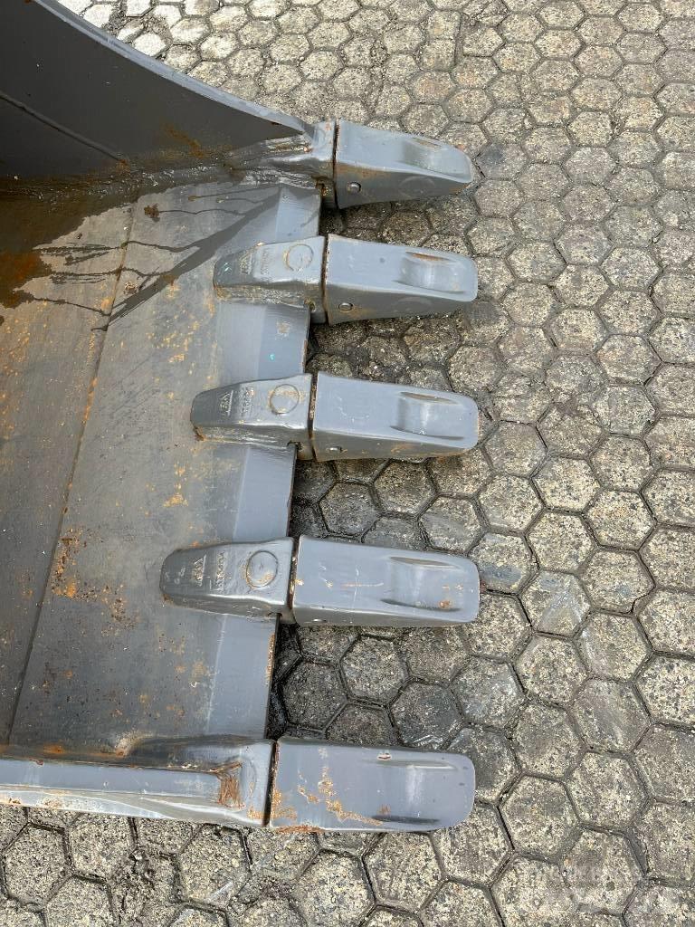 Volvo EC355 Bucket Kovalar