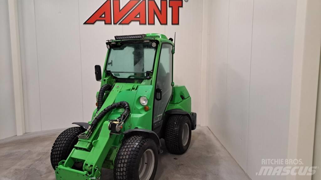 Avant 750 Skid steer loderler