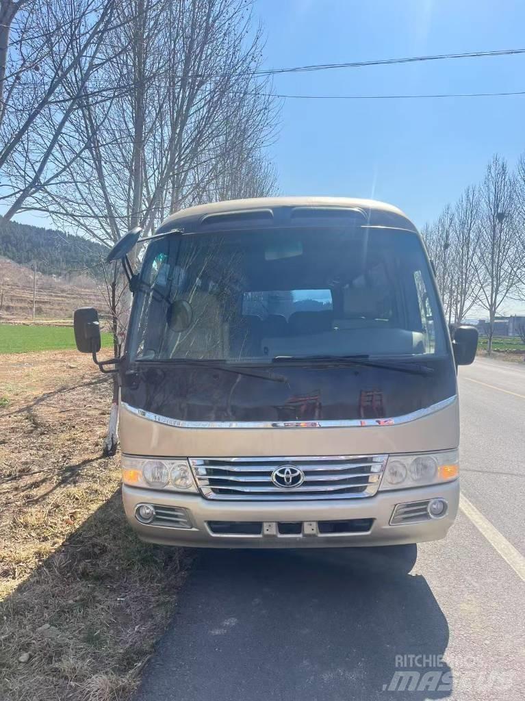 Toyota Coaster Sehirlerarasi otobüsler