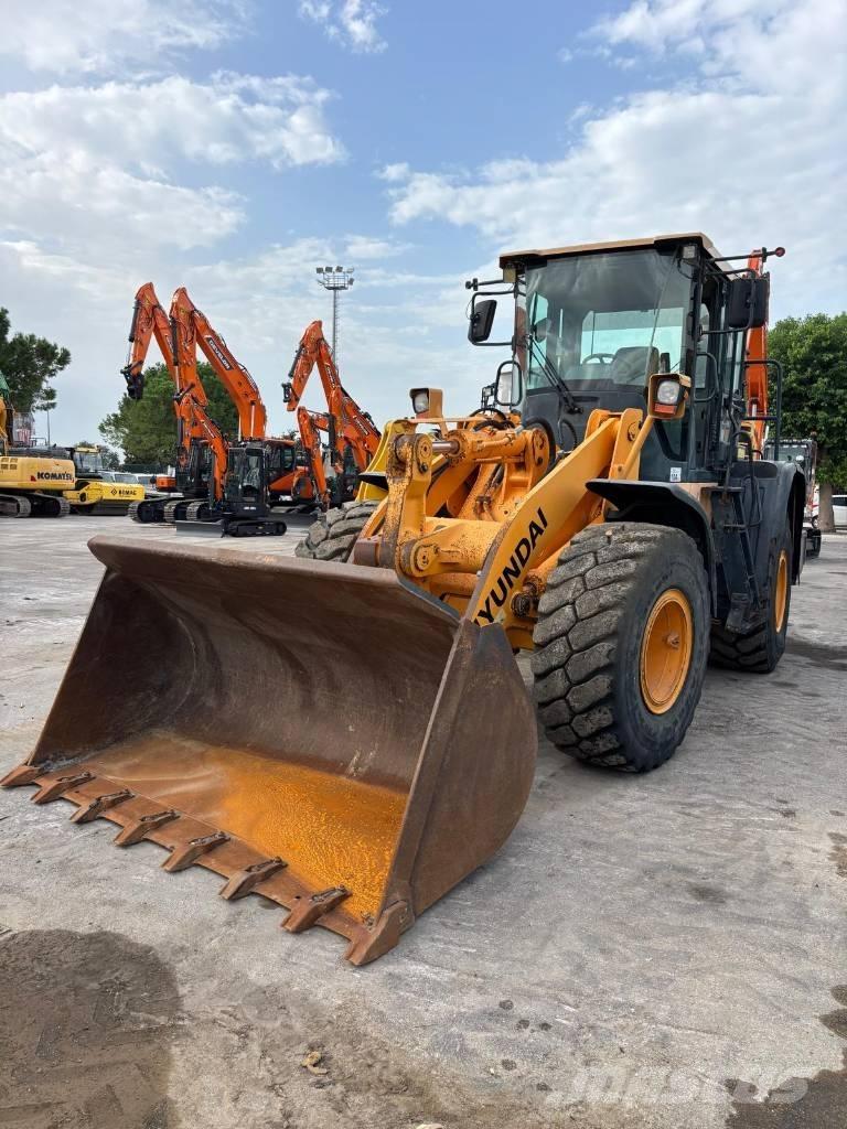 Hyundai HL 757-9 A Tekerlekli yükleyiciler
