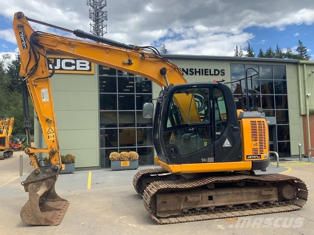 JCB JZ 141 LC Paletli ekskavatörler