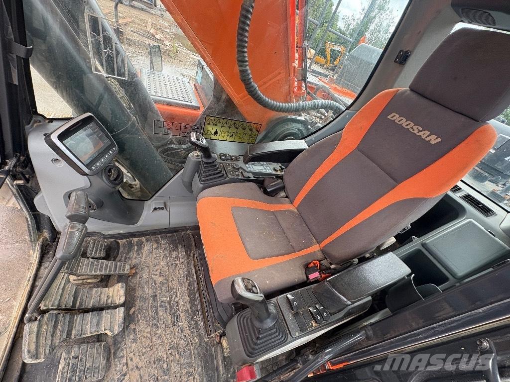 Doosan DX380LC-5 Paletli ekskavatörler