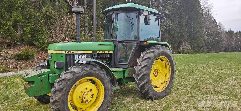 John Deere 2650 Traktörler