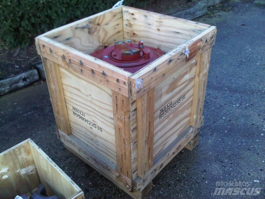 CASE 340 B Akslar